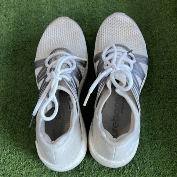 Women Adidas PureBOOST XPose size 8 - Picture 7 of 10